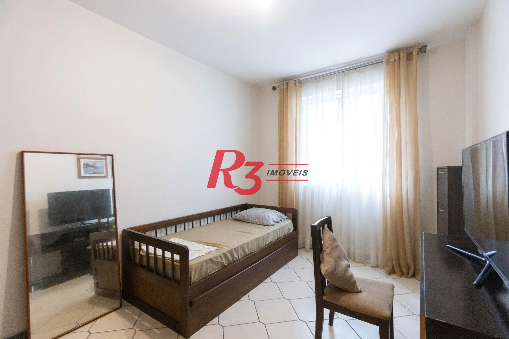 Apartamento com 3 dormitórios para alugar, 100 m² por R$ 4.500,02/mês - José Menino - Santos/SP