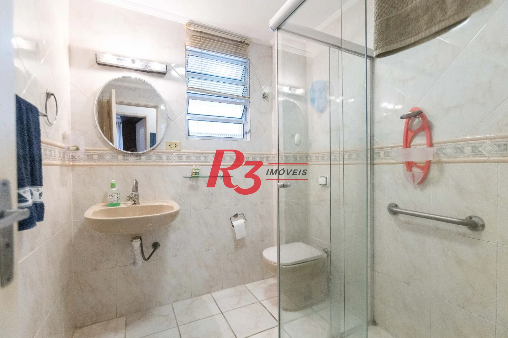 Apartamento com 3 dormitórios para alugar, 100 m² por R$ 4.500,02/mês - José Menino - Santos/SP