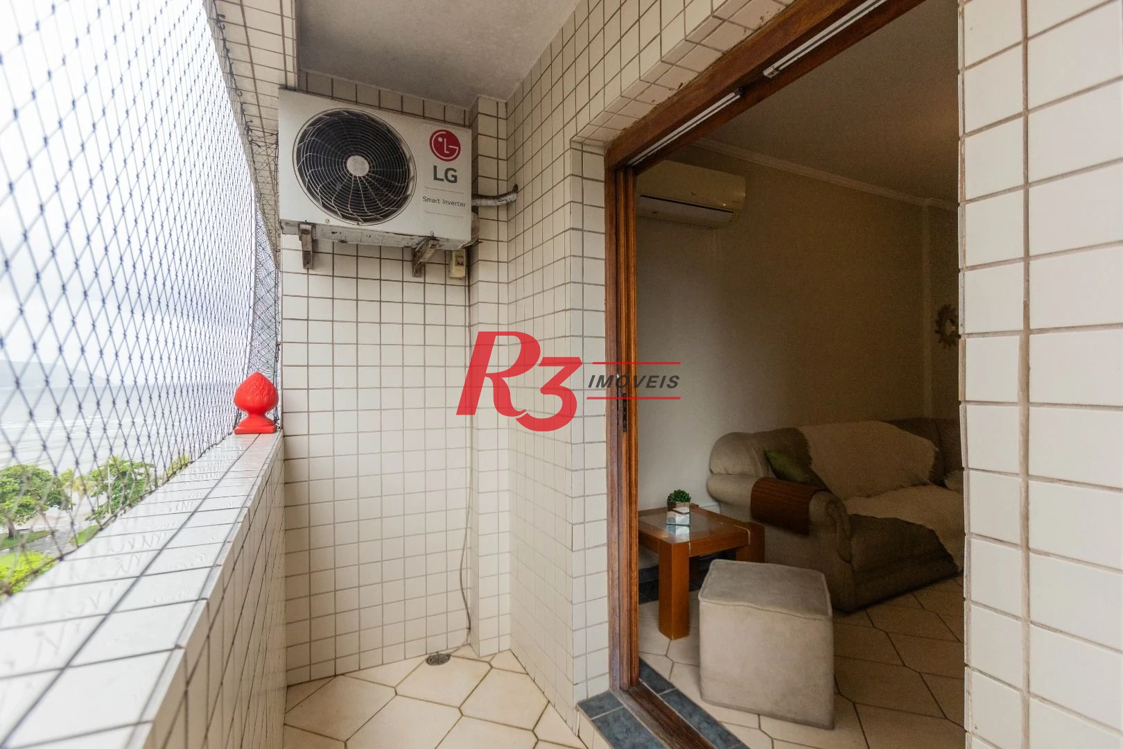 Apartamento com 3 dormitórios para alugar, 100 m² por R$ 4.500,02/mês - José Menino - Santos/SP