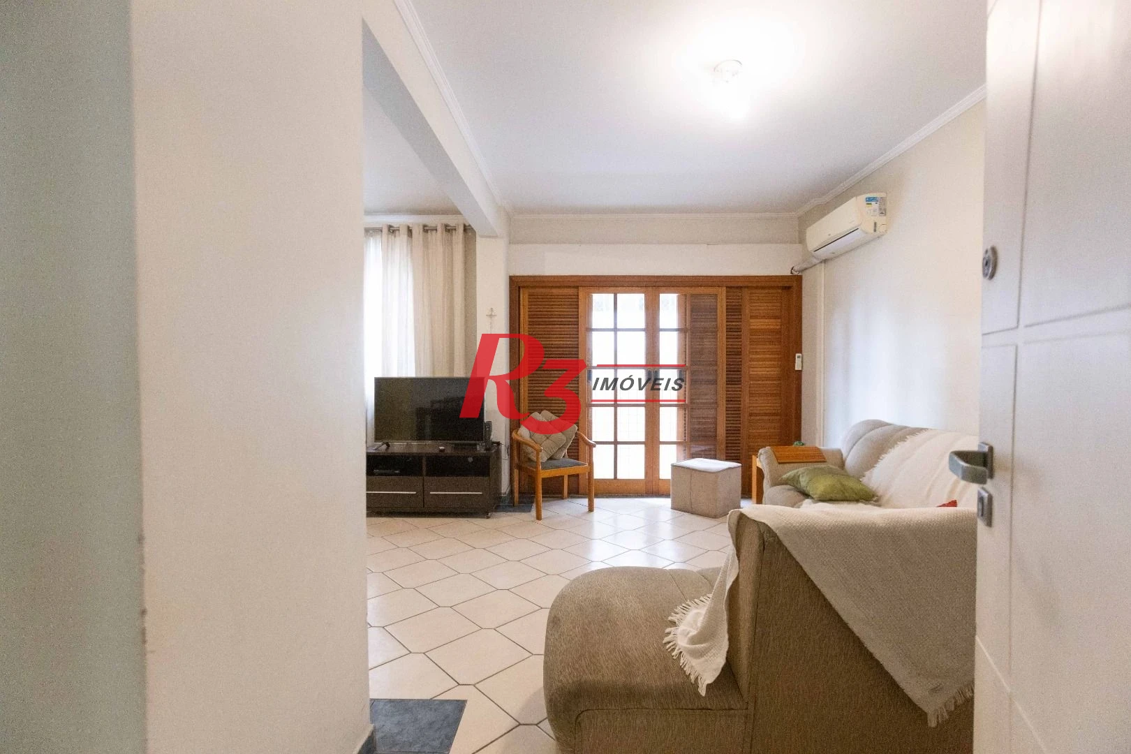 Apartamento com 3 dormitórios para alugar, 100 m² por R$ 4.500,02/mês - José Menino - Santos/SP