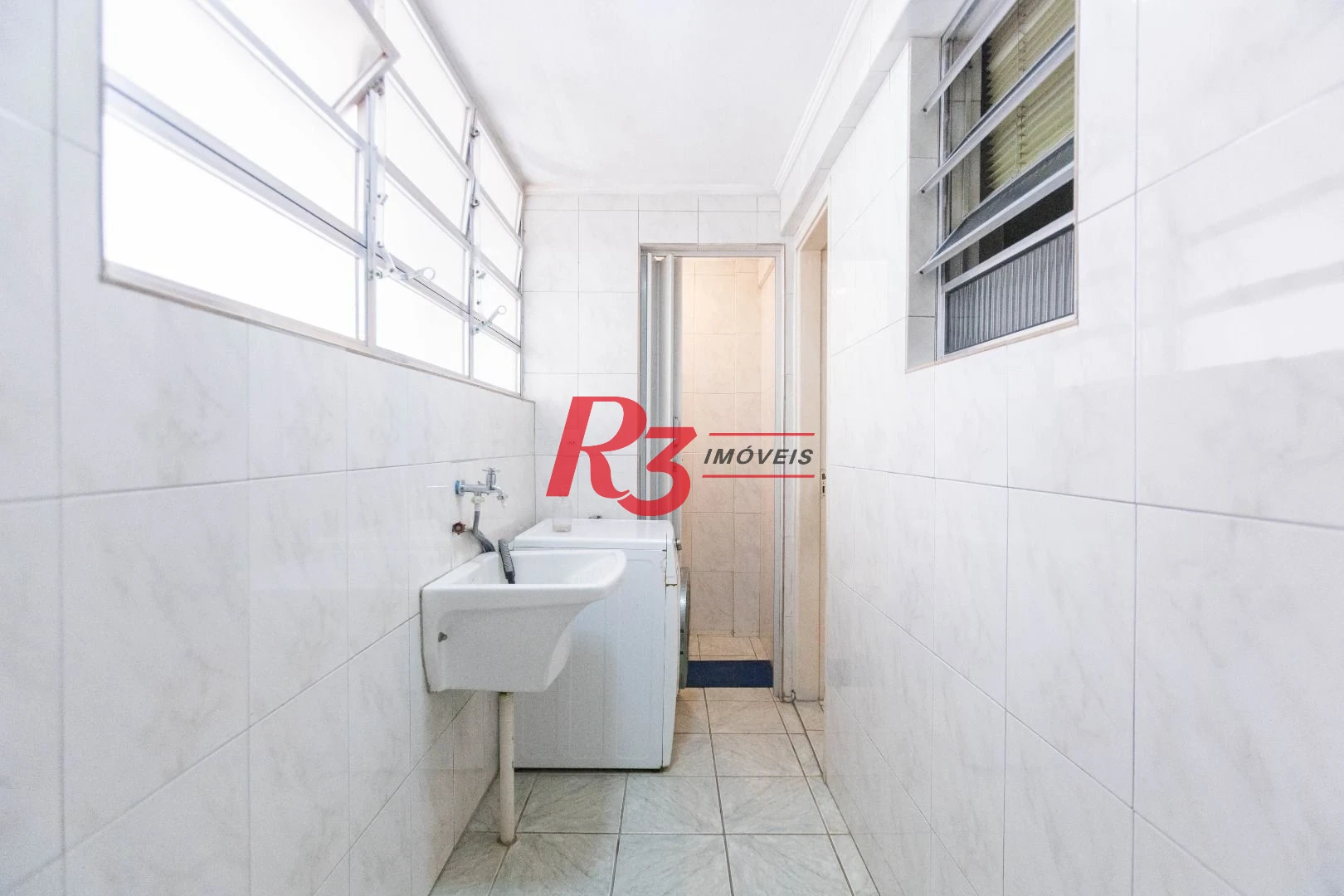 Apartamento com 3 dormitórios para alugar, 100 m² por R$ 4.500,02/mês - José Menino - Santos/SP