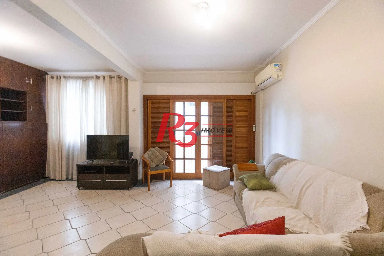 Apartamento com 3 dormitórios para alugar, 100 m² por R$ 4.500,02/mês - José Menino - Santos/SP