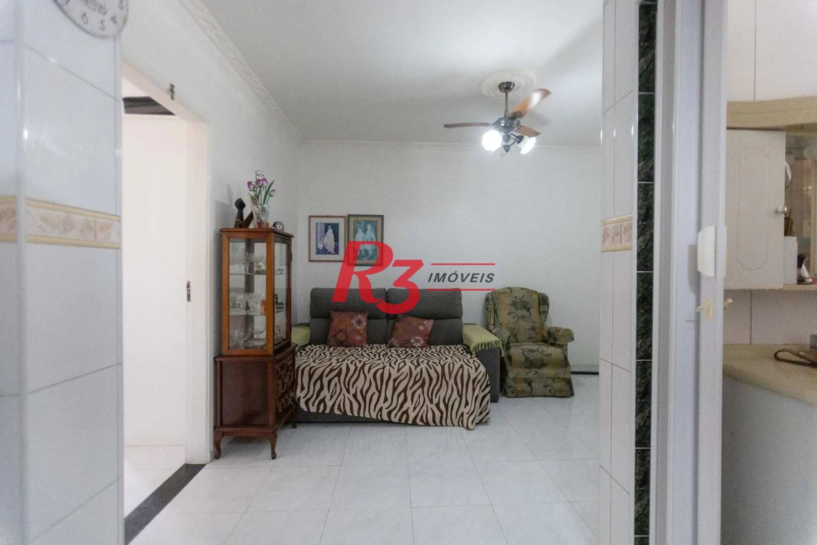 Apartamento com 1 dormitório à venda, 45 m² por R$ 390.000,00 - José Menino - Santos/SP