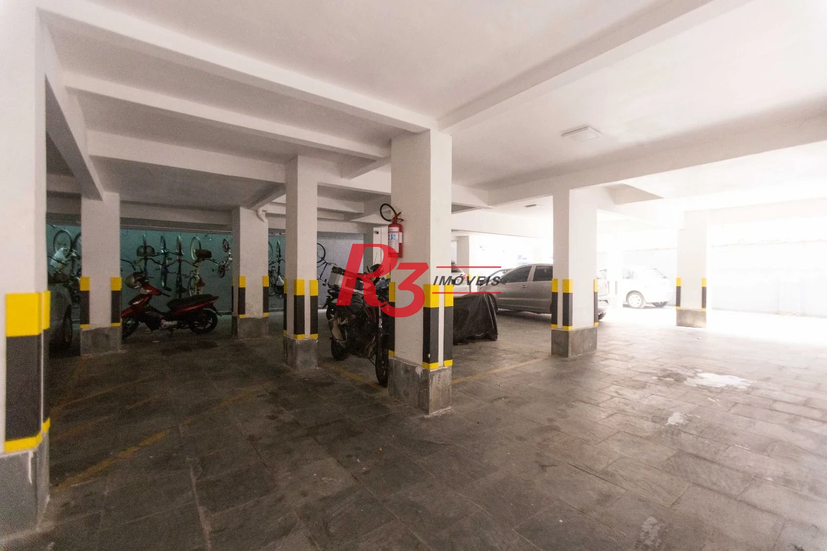Apartamento com 1 dormitório à venda, 45 m² por R$ 390.000,00 - José Menino - Santos/SP