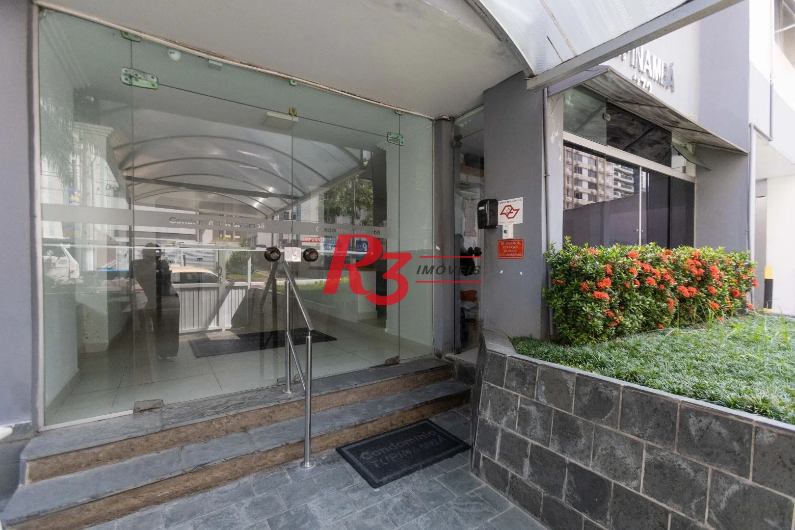 Apartamento com 1 dormitório à venda, 45 m² por R$ 390.000,00 - José Menino - Santos/SP