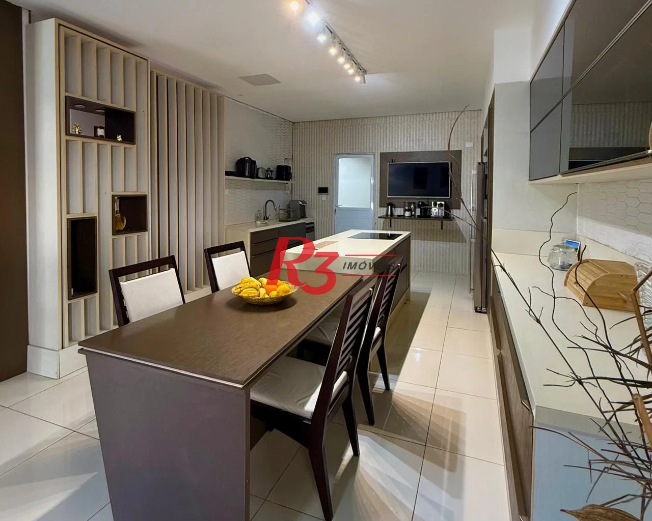 Sobrado com 5 dormitórios, 400 m² - venda por R$ 1.988.000,00 ou aluguel por R$ 18.000,00/mês - Morro de Nova Cintra - Santos/SP