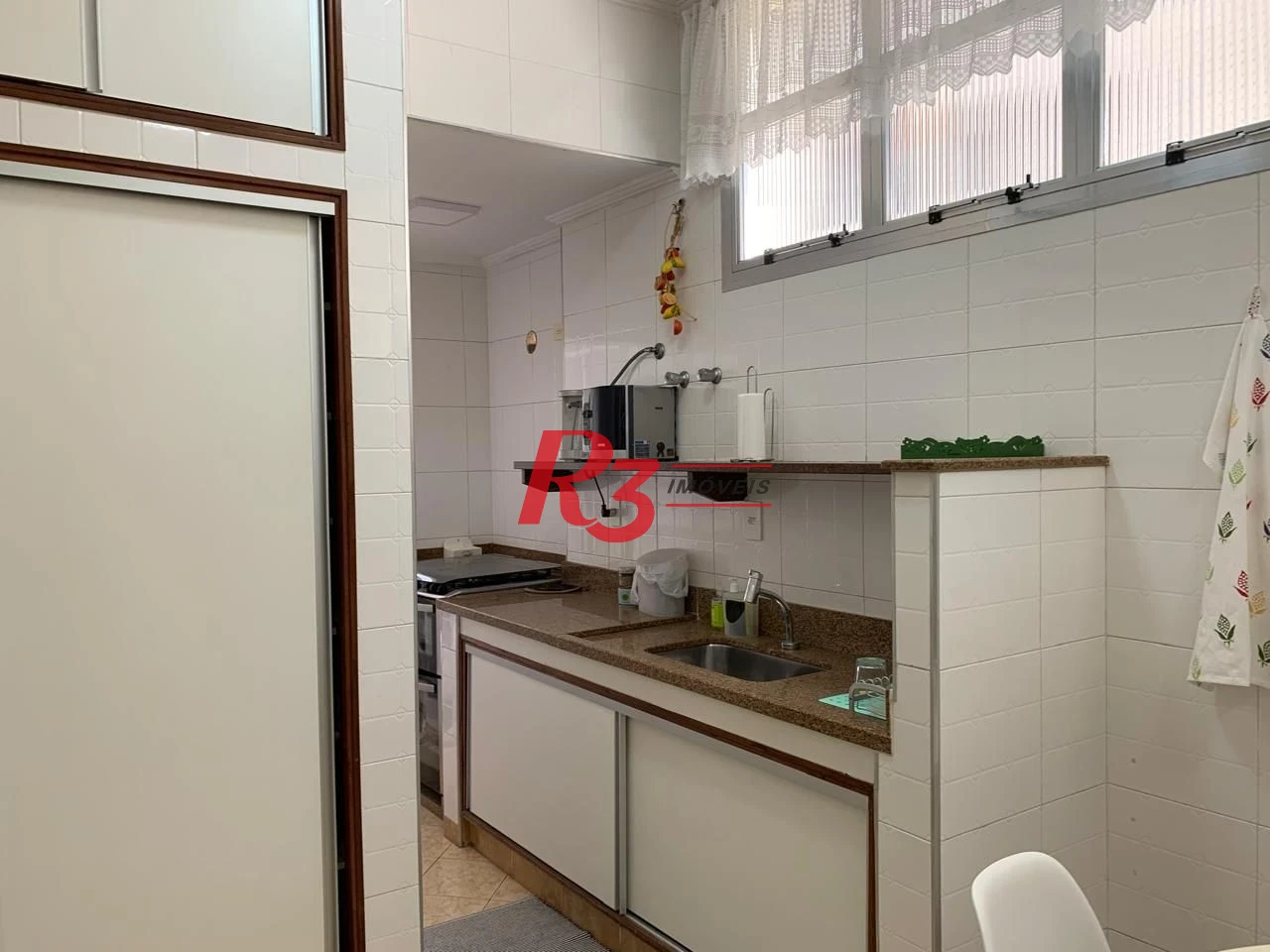 Apartamento com 2 dormitórios para alugar, 163 m² por R$ 6.400,02/ano - José Menino - Santos/SP