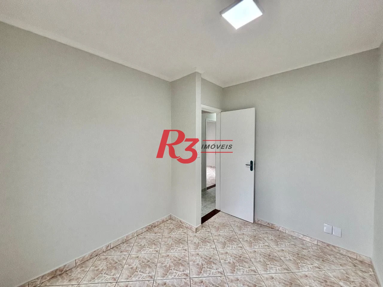 Apartamento com 3 dormitórios à venda, 97 m² por R$ 600.000,00 - Embaré - Santos/SP