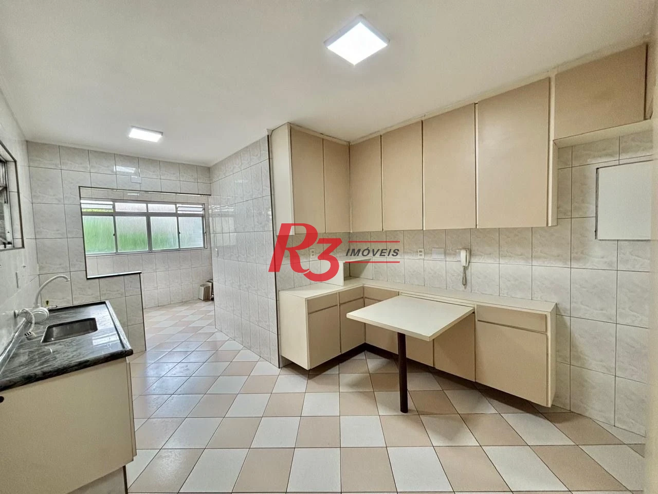 Apartamento com 3 dormitórios à venda, 97 m² por R$ 600.000,00 - Embaré - Santos/SP
