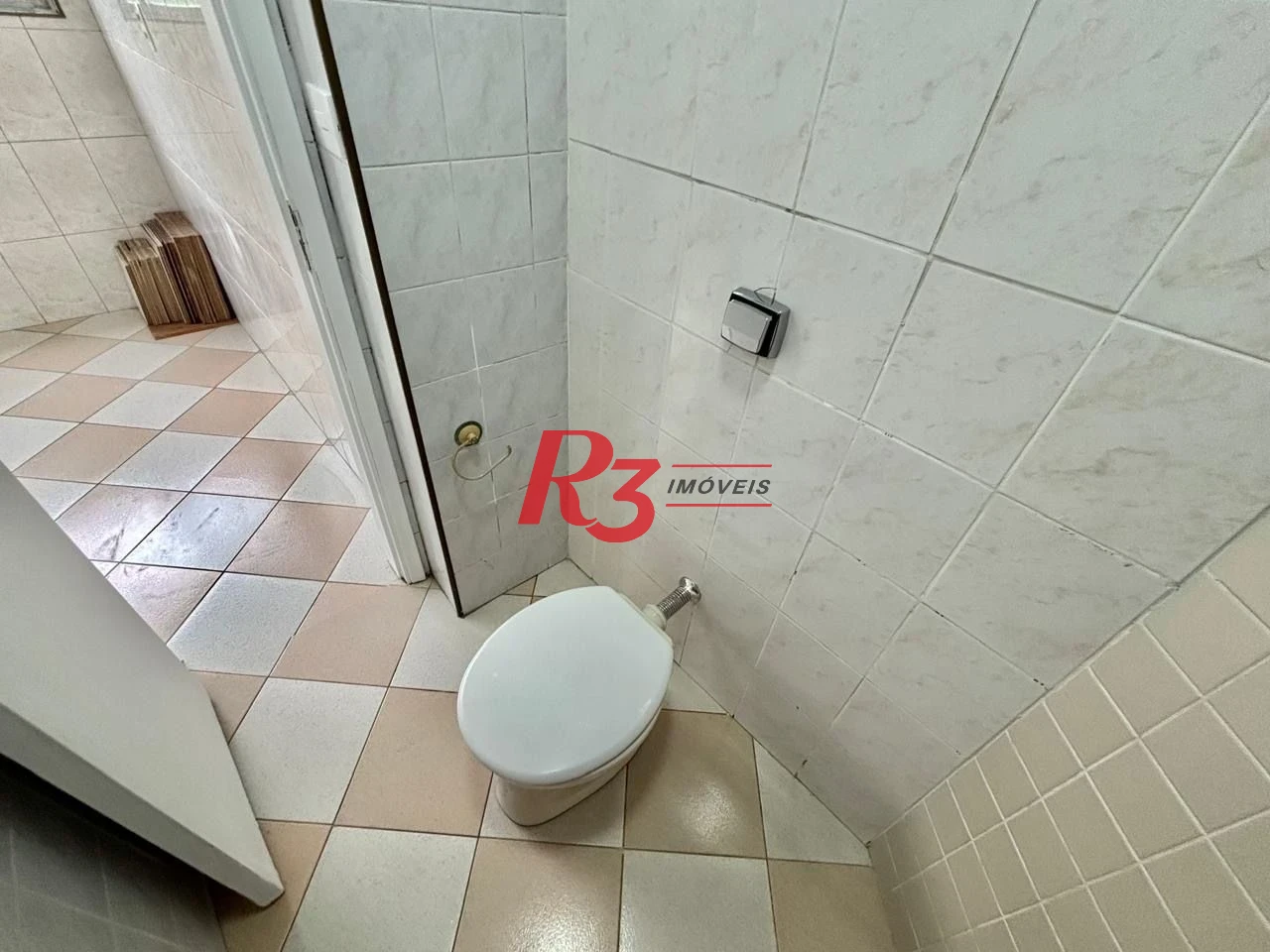 Apartamento com 3 dormitórios à venda, 97 m² por R$ 600.000,00 - Embaré - Santos/SP