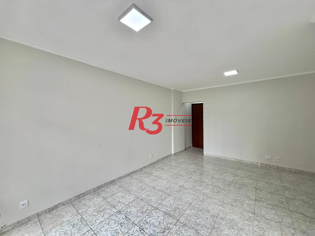 Apartamento com 3 dormitórios à venda, 97 m² por R$ 600.000,00 - Embaré - Santos/SP