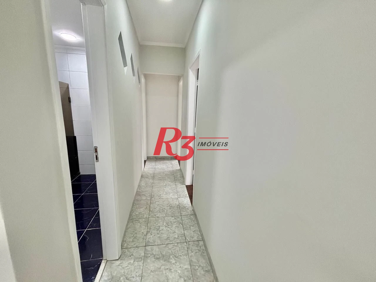 Apartamento com 3 dormitórios à venda, 97 m² por R$ 600.000,00 - Embaré - Santos/SP