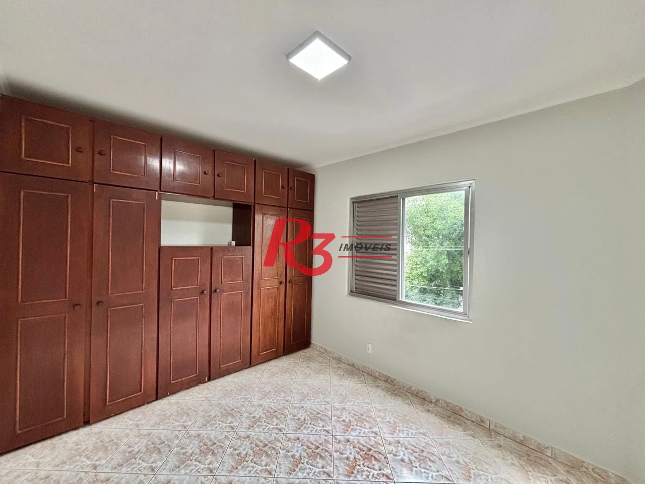 Apartamento com 3 dormitórios à venda, 97 m² por R$ 600.000,00 - Embaré - Santos/SP