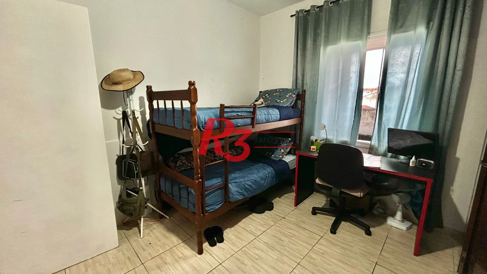 Apartamento com 4 dormitórios à venda, 120 m² por R$ 390.000,00 - Jardim Independência - São Vicente/SP