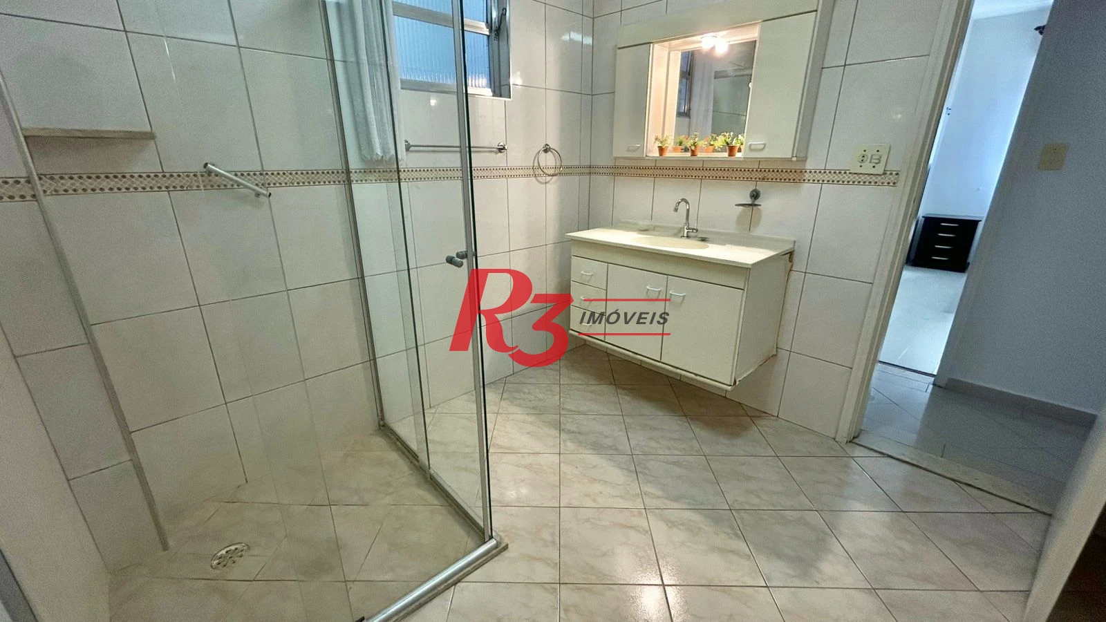 Apartamento com 2 dormitórios à venda, 100 m² por R$ 512.000,00 - Marapé - Santos/SP