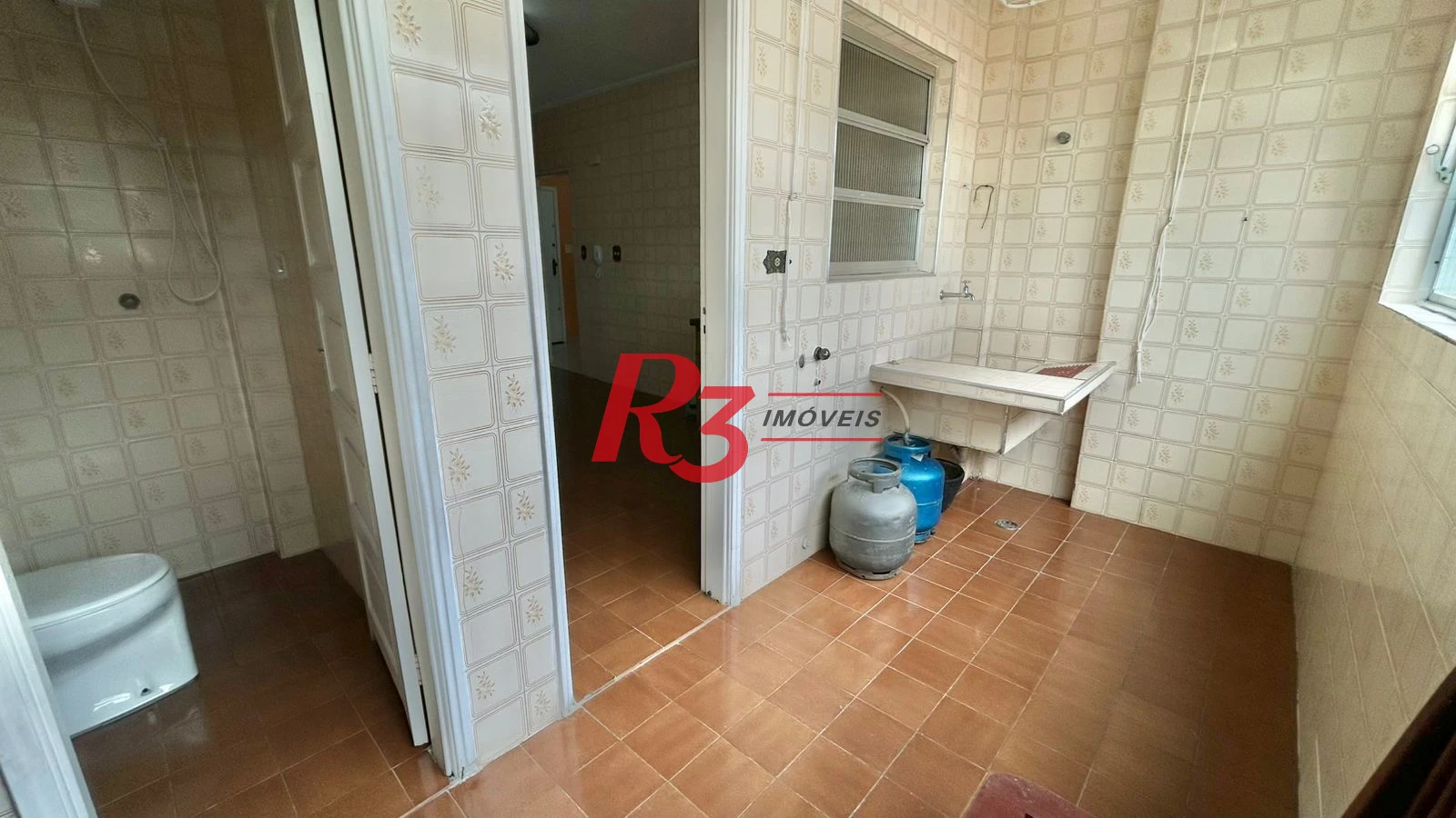 Apartamento com 2 dormitórios à venda, 100 m² por R$ 512.000,00 - Marapé - Santos/SP