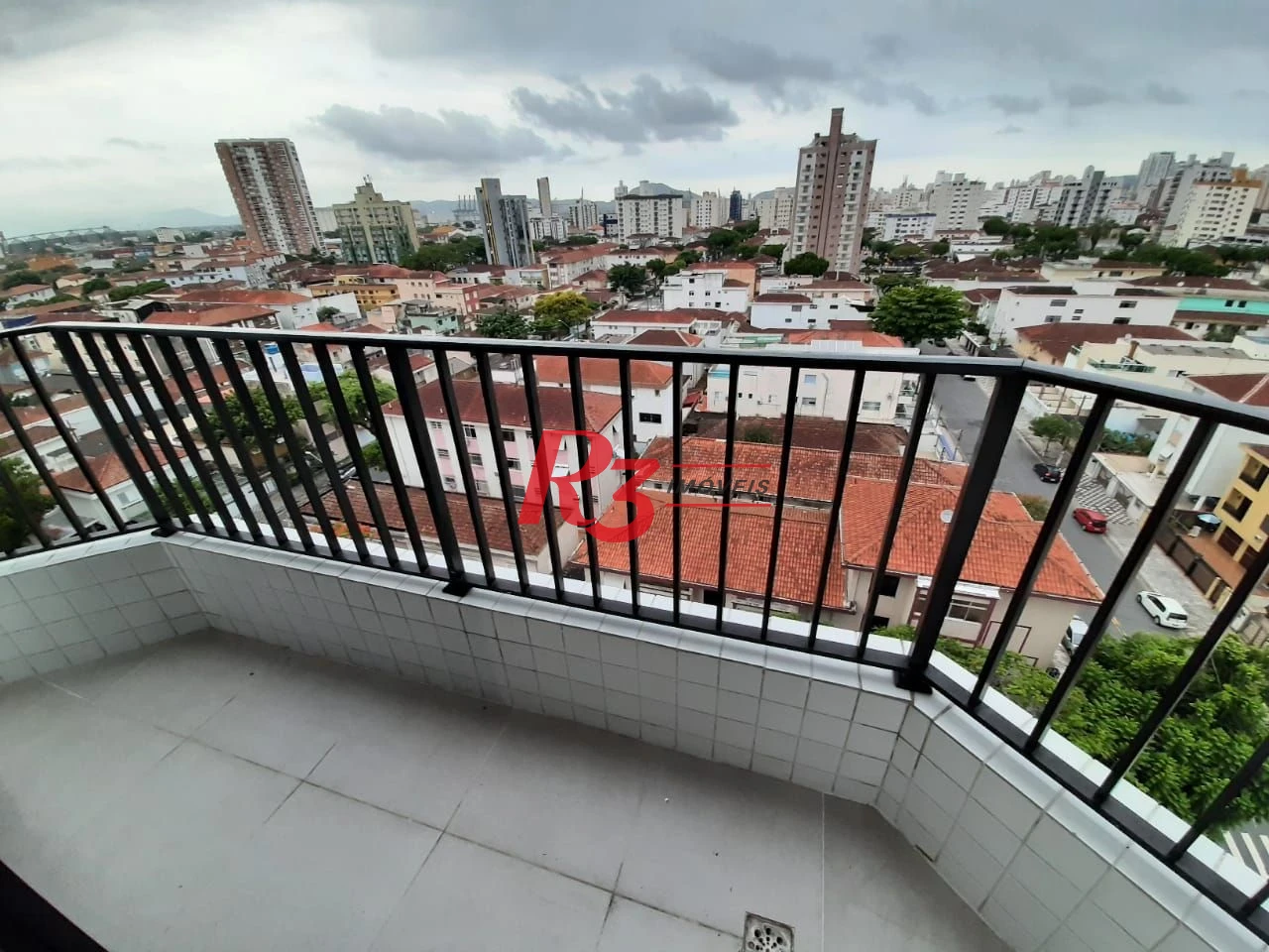 Apartamento com 3 dormitórios à venda, 123 m² por R$ 750.000,00 - Boqueirão - Santos/SP