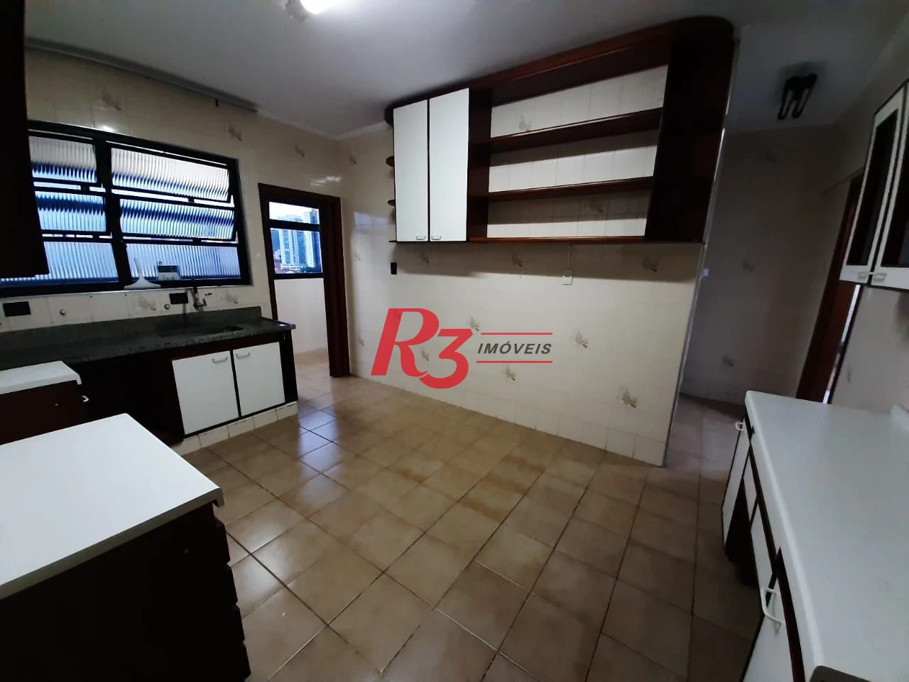 Apartamento com 3 dormitórios à venda, 123 m² por R$ 750.000,00 - Boqueirão - Santos/SP