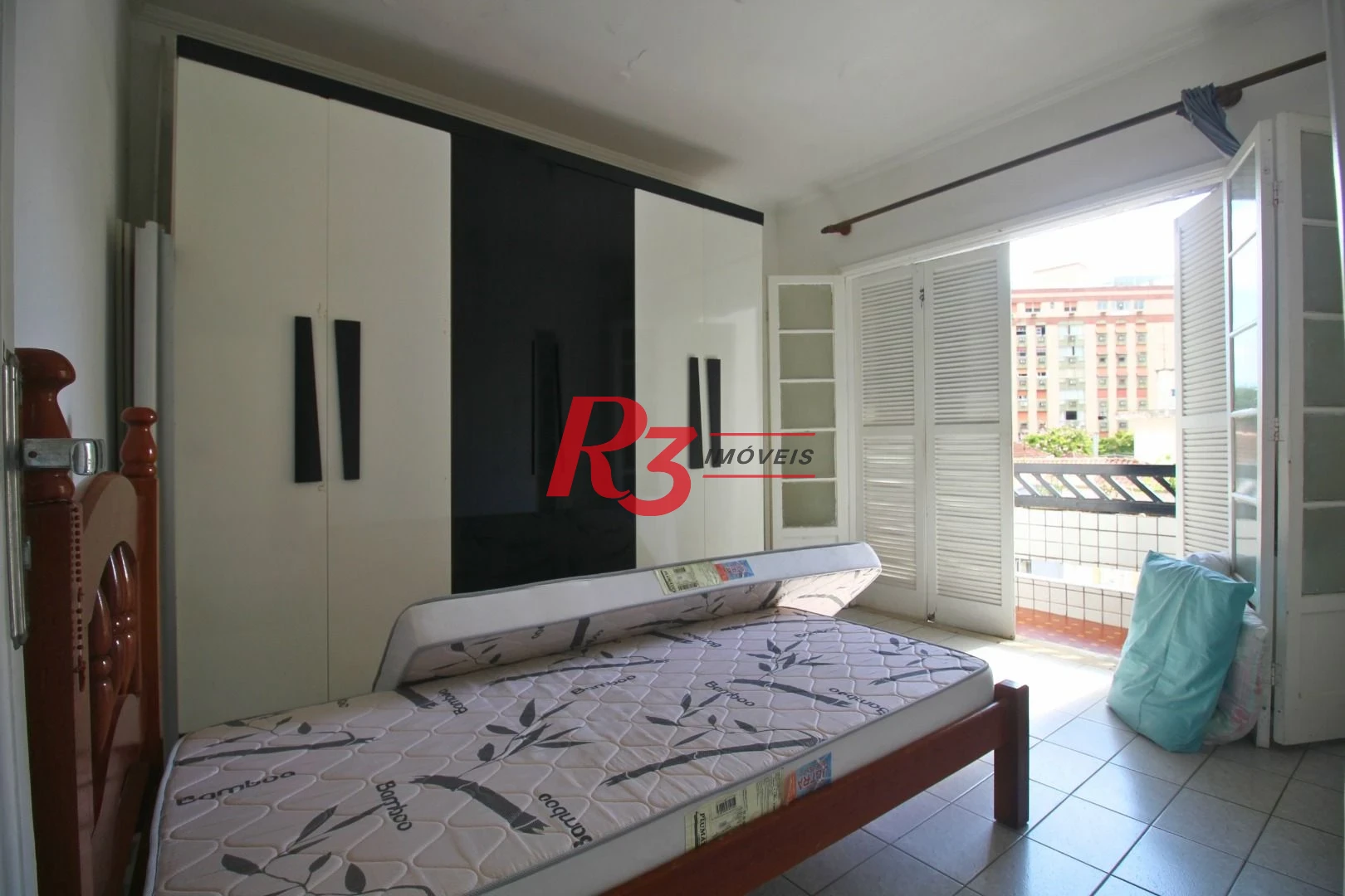 Apartamento com 3 dormitórios para alugar, 102 m² por R$ 3.700,00/mês - Gonzaga - Santos/SP