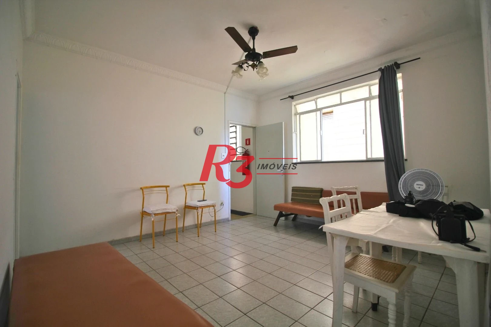 Apartamento com 3 dormitórios para alugar, 102 m² por R$ 3.700,00/mês - Gonzaga - Santos/SP