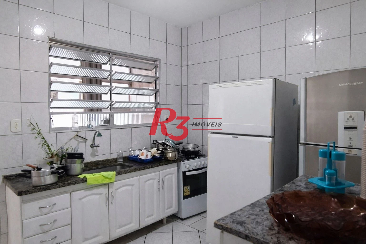 Apartamento com 3 dormitórios para alugar, 102 m² por R$ 3.700,00/mês - Gonzaga - Santos/SP