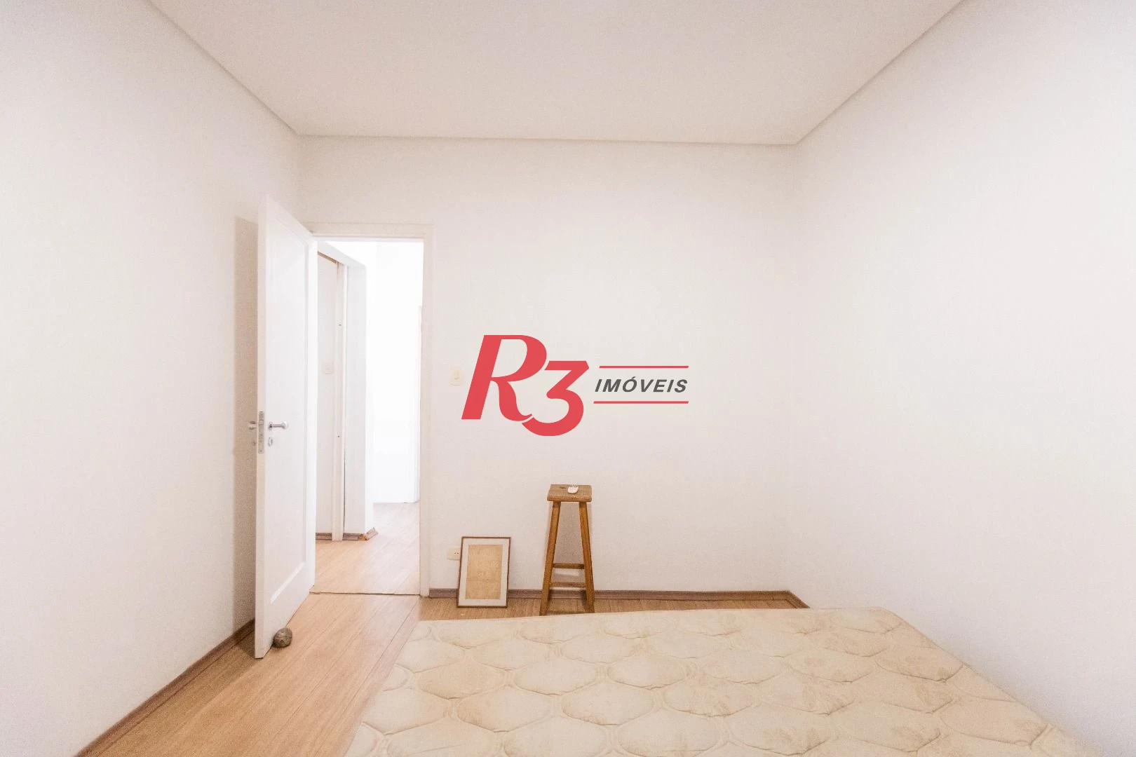 Casa com 2 dormitórios à venda, 75 m² por R$ 600.000,00 - Boqueirão - Santos/SP