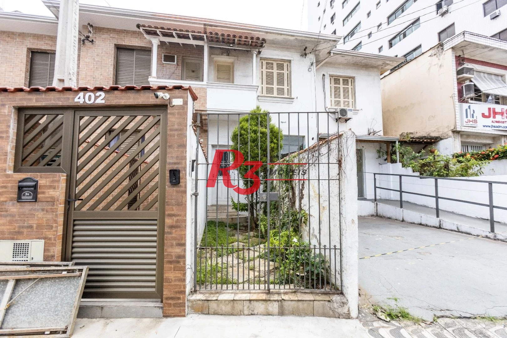Casa com 2 dormitórios à venda, 75 m² por R$ 600.000,00 - Boqueirão - Santos/SP