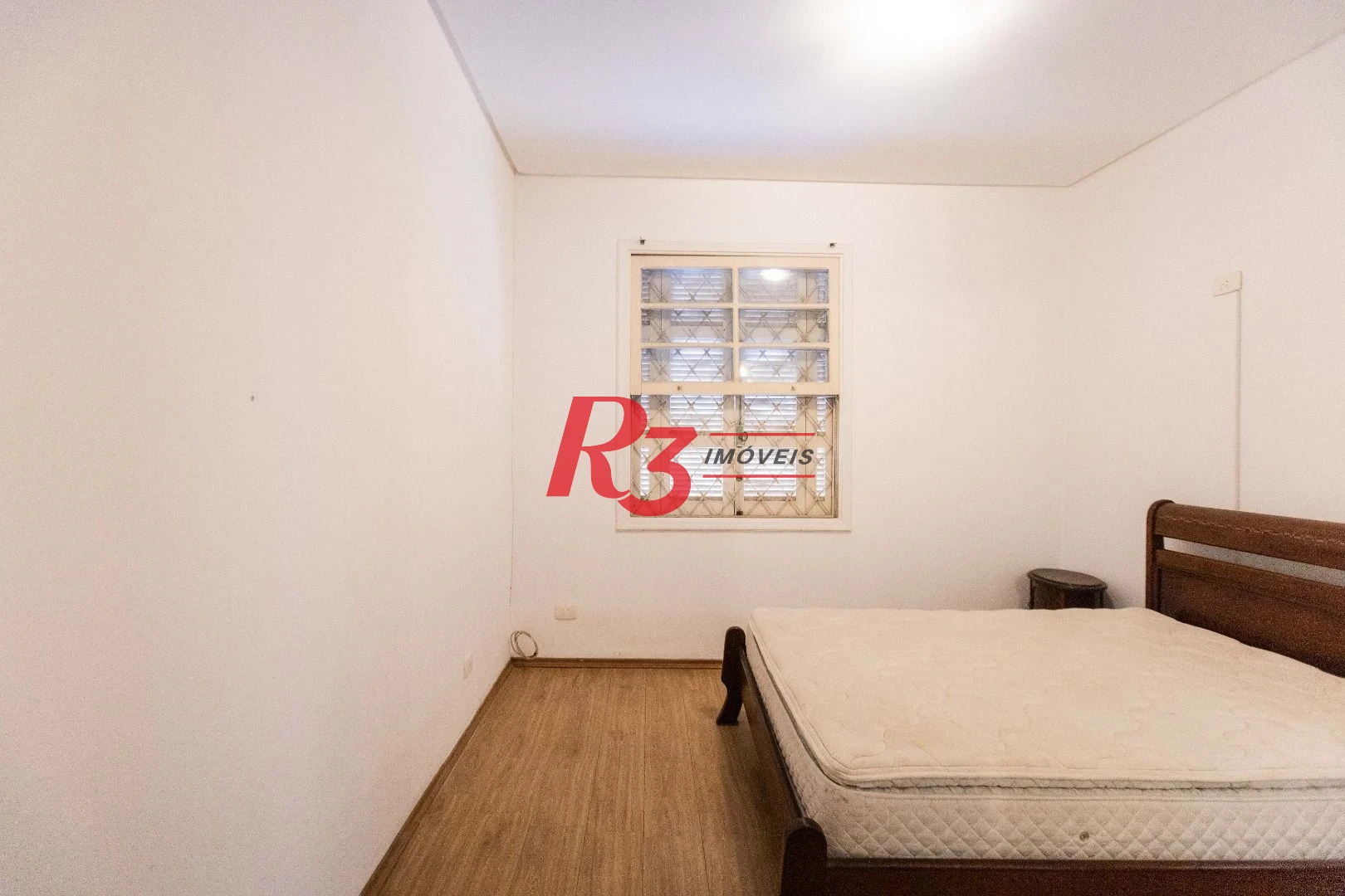 Casa com 2 dormitórios à venda, 75 m² por R$ 600.000,00 - Boqueirão - Santos/SP