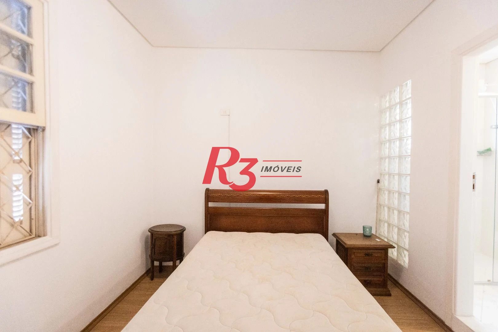 Casa com 2 dormitórios à venda, 75 m² por R$ 600.000,00 - Boqueirão - Santos/SP