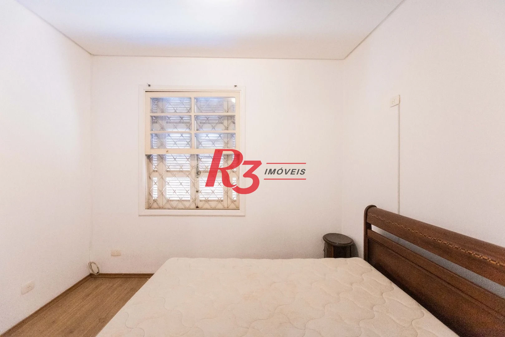 Casa com 2 dormitórios à venda, 75 m² por R$ 600.000,00 - Boqueirão - Santos/SP
