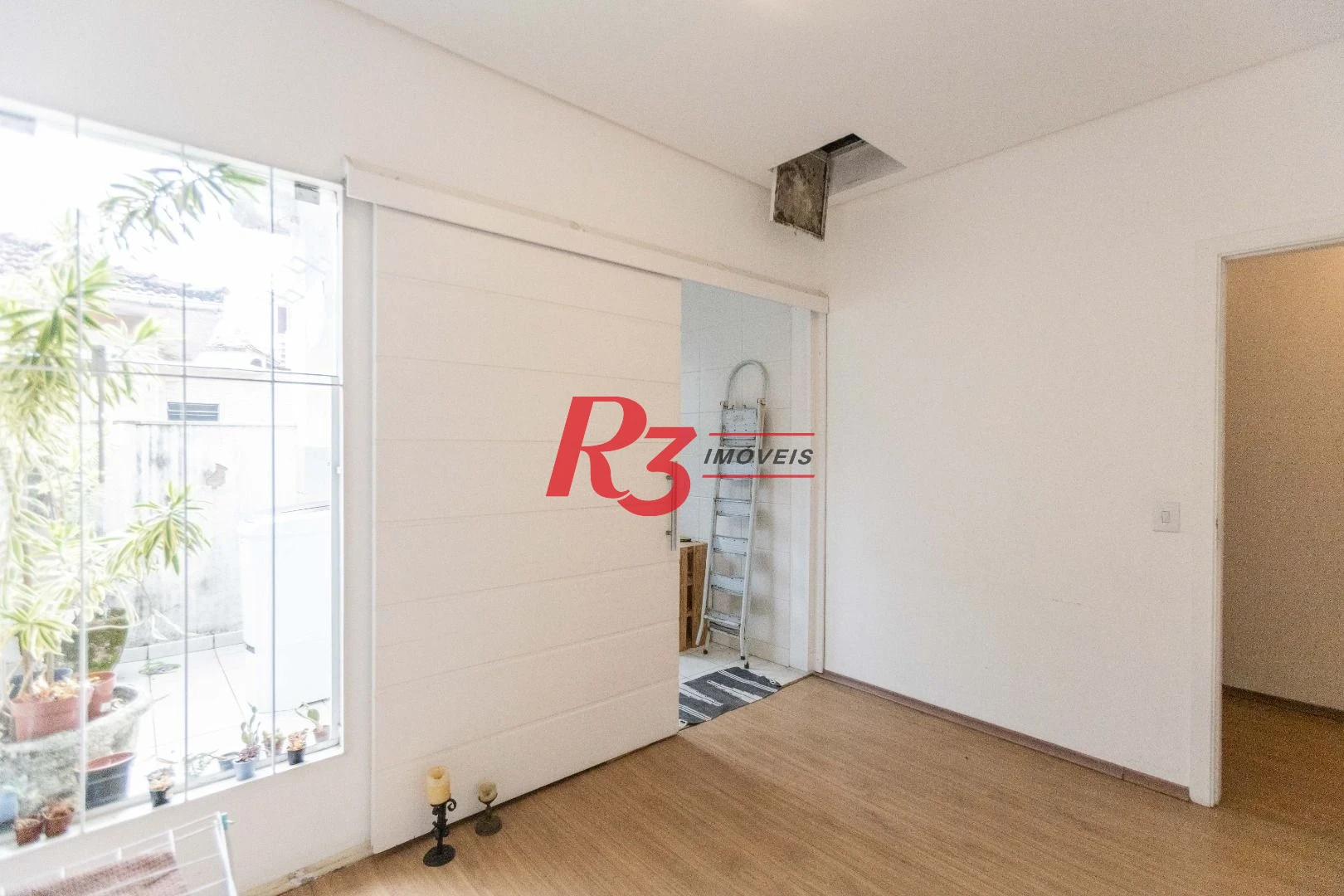 Casa com 2 dormitórios à venda, 75 m² por R$ 600.000,00 - Boqueirão - Santos/SP