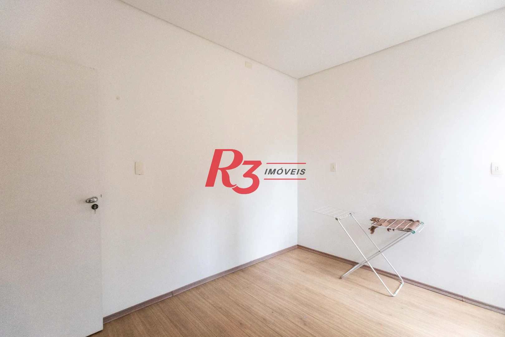 Casa com 2 dormitórios à venda, 75 m² por R$ 600.000,00 - Boqueirão - Santos/SP