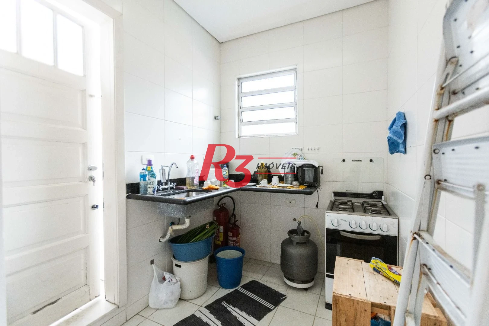 Casa com 2 dormitórios à venda, 75 m² por R$ 600.000,00 - Boqueirão - Santos/SP