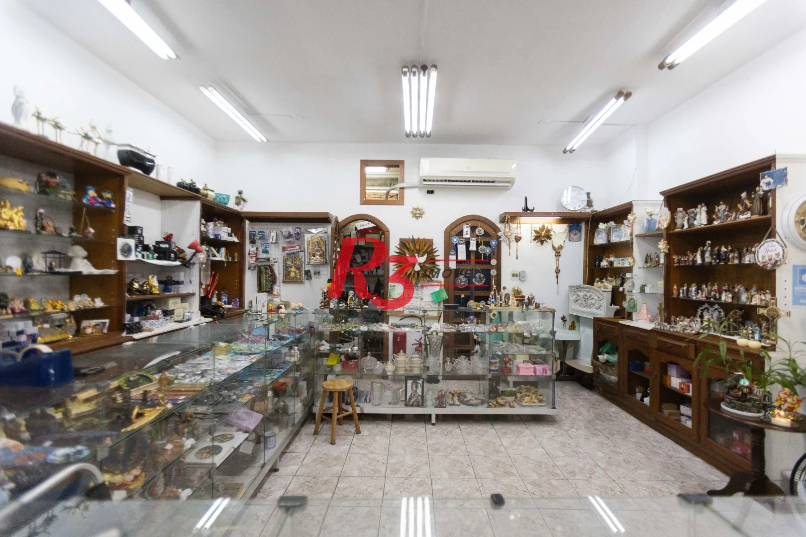 Loja para alugar, 110 m² por R$ 12.000,00/mês - Gonzaga - Santos/SP