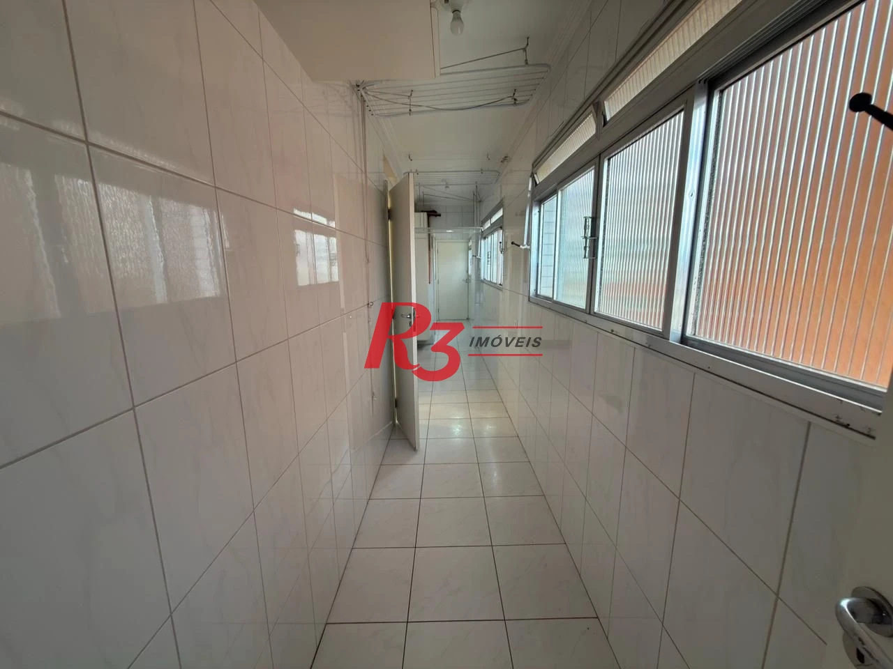Apartamento com 3 dormitórios à venda, 200 m² por R$ 1.950.000,00 - Boqueirão - Santos/SP