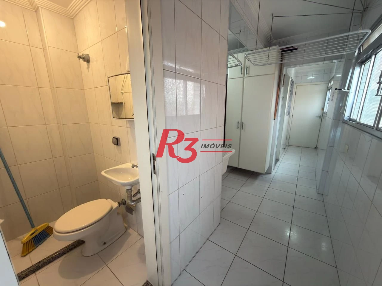 Apartamento com 3 dormitórios à venda, 200 m² por R$ 1.950.000,00 - Boqueirão - Santos/SP