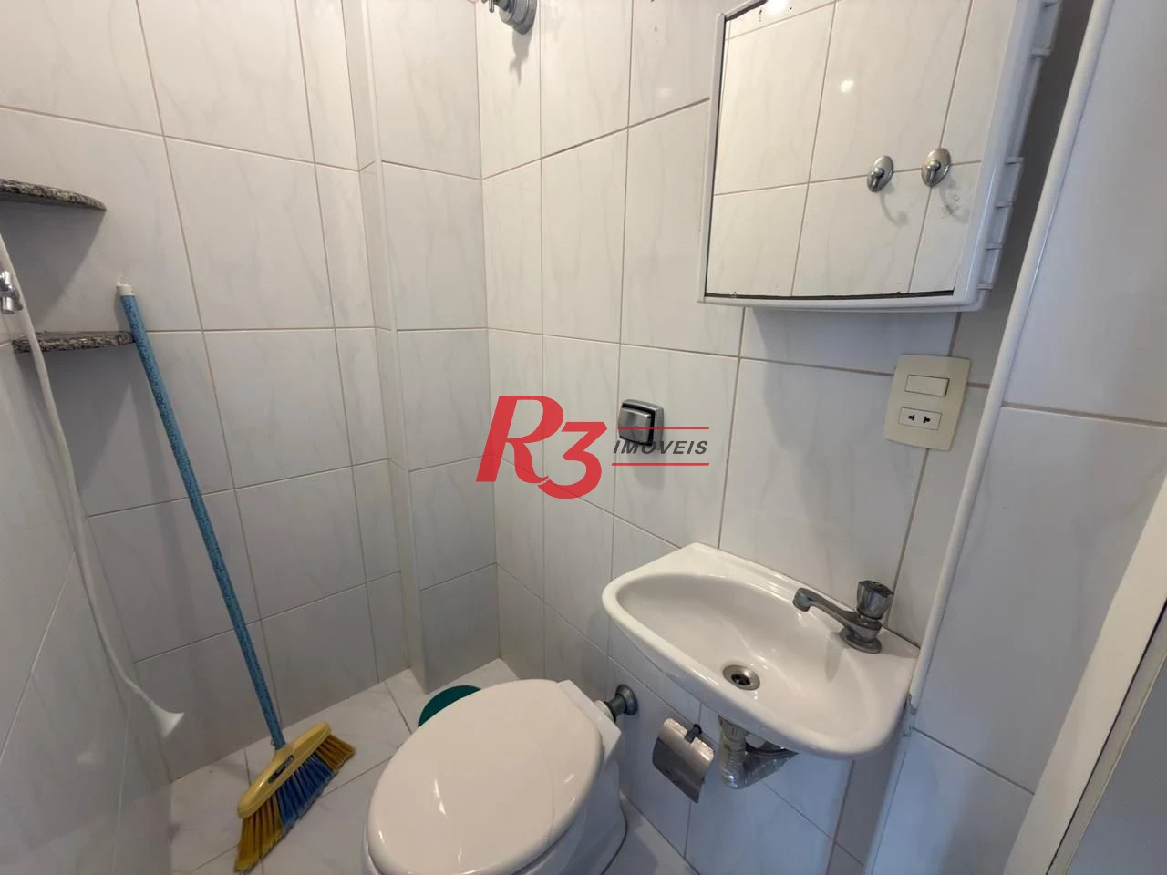 Apartamento com 3 dormitórios à venda, 200 m² por R$ 1.950.000,00 - Boqueirão - Santos/SP