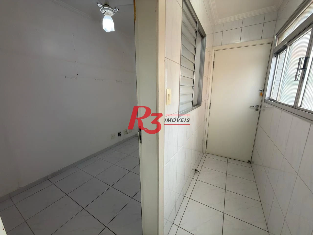 Apartamento com 3 dormitórios à venda, 200 m² por R$ 1.950.000,00 - Boqueirão - Santos/SP