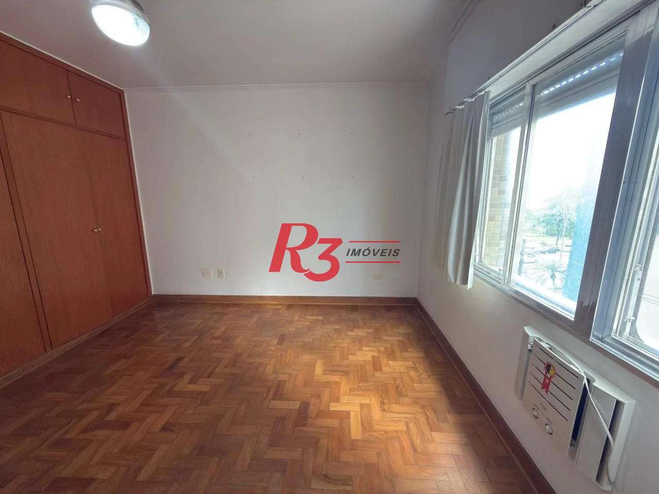 Apartamento com 3 dormitórios à venda, 200 m² por R$ 1.950.000,00 - Boqueirão - Santos/SP