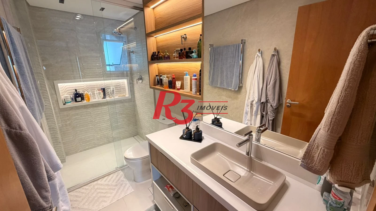 Apartamento com 2 dormitórios à venda, 120 m² por R$ 1.500.000,00 - Pompéia - Santos/SP