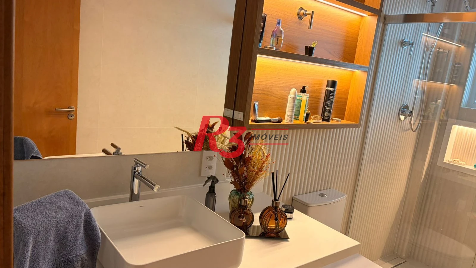 Apartamento com 2 dormitórios à venda, 120 m² por R$ 1.500.000,00 - Pompéia - Santos/SP