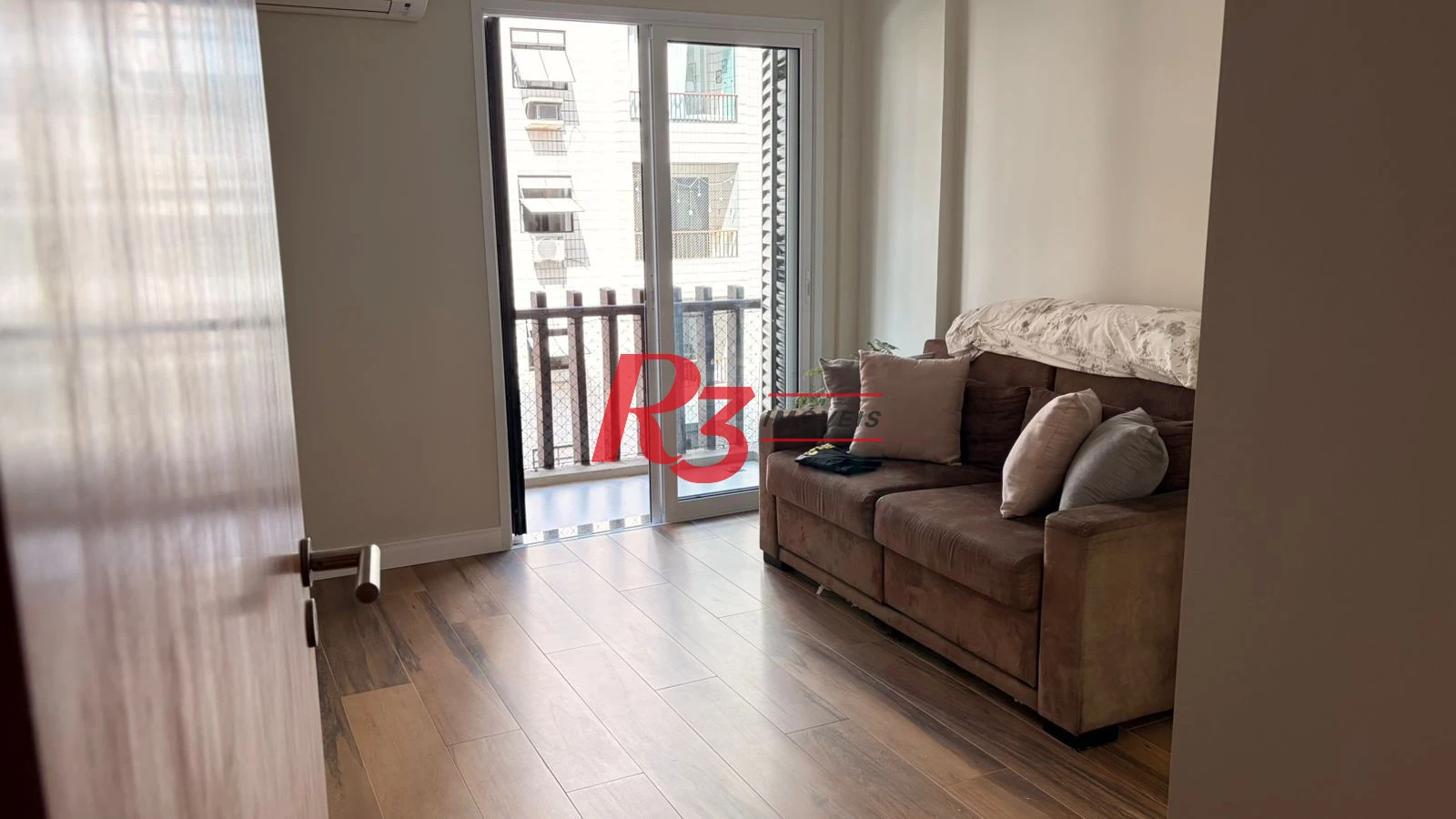 Apartamento com 2 dormitórios à venda, 120 m² por R$ 1.500.000,00 - Pompéia - Santos/SP