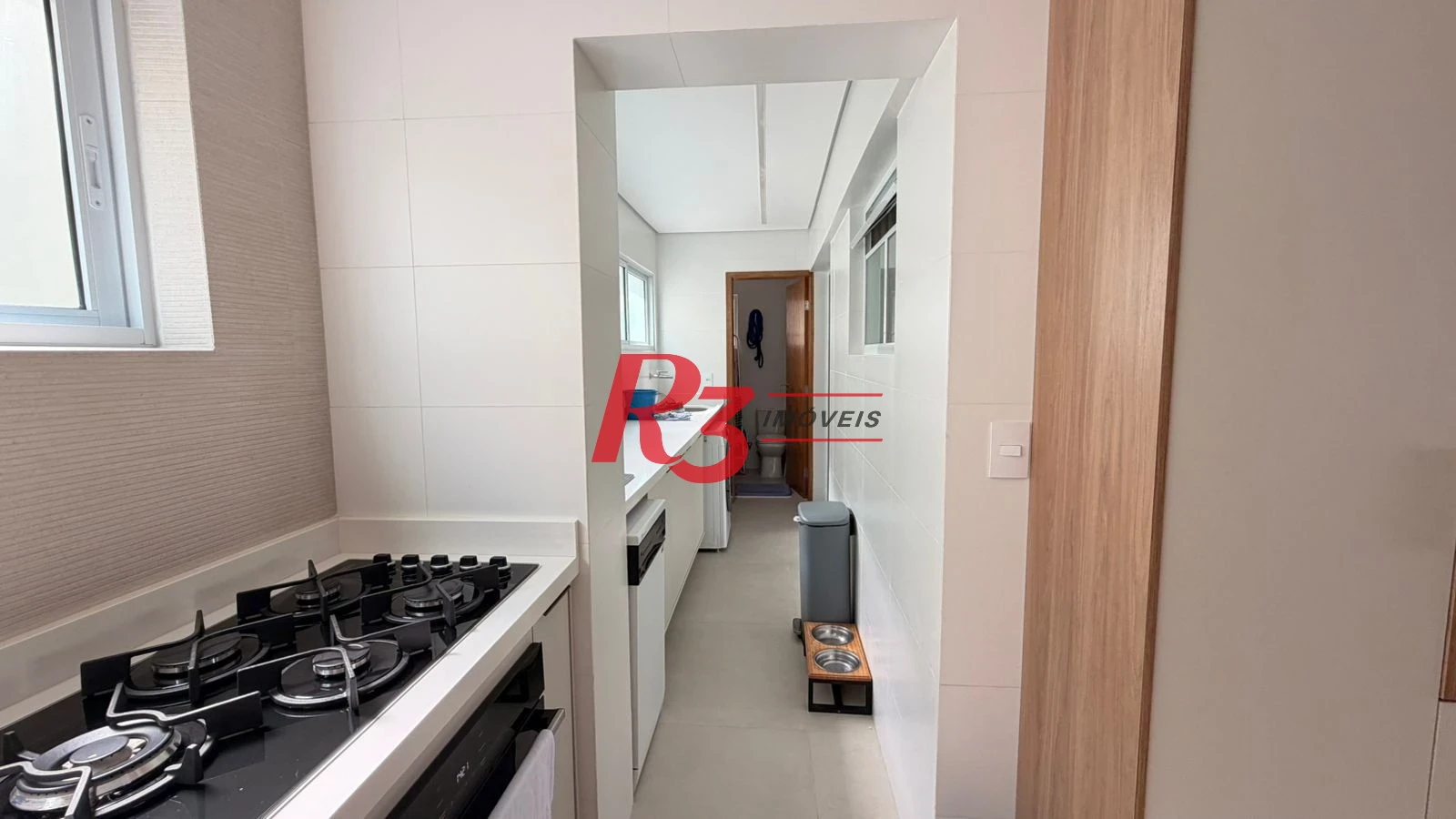 Apartamento com 2 dormitórios à venda, 120 m² por R$ 1.500.000,00 - Pompéia - Santos/SP