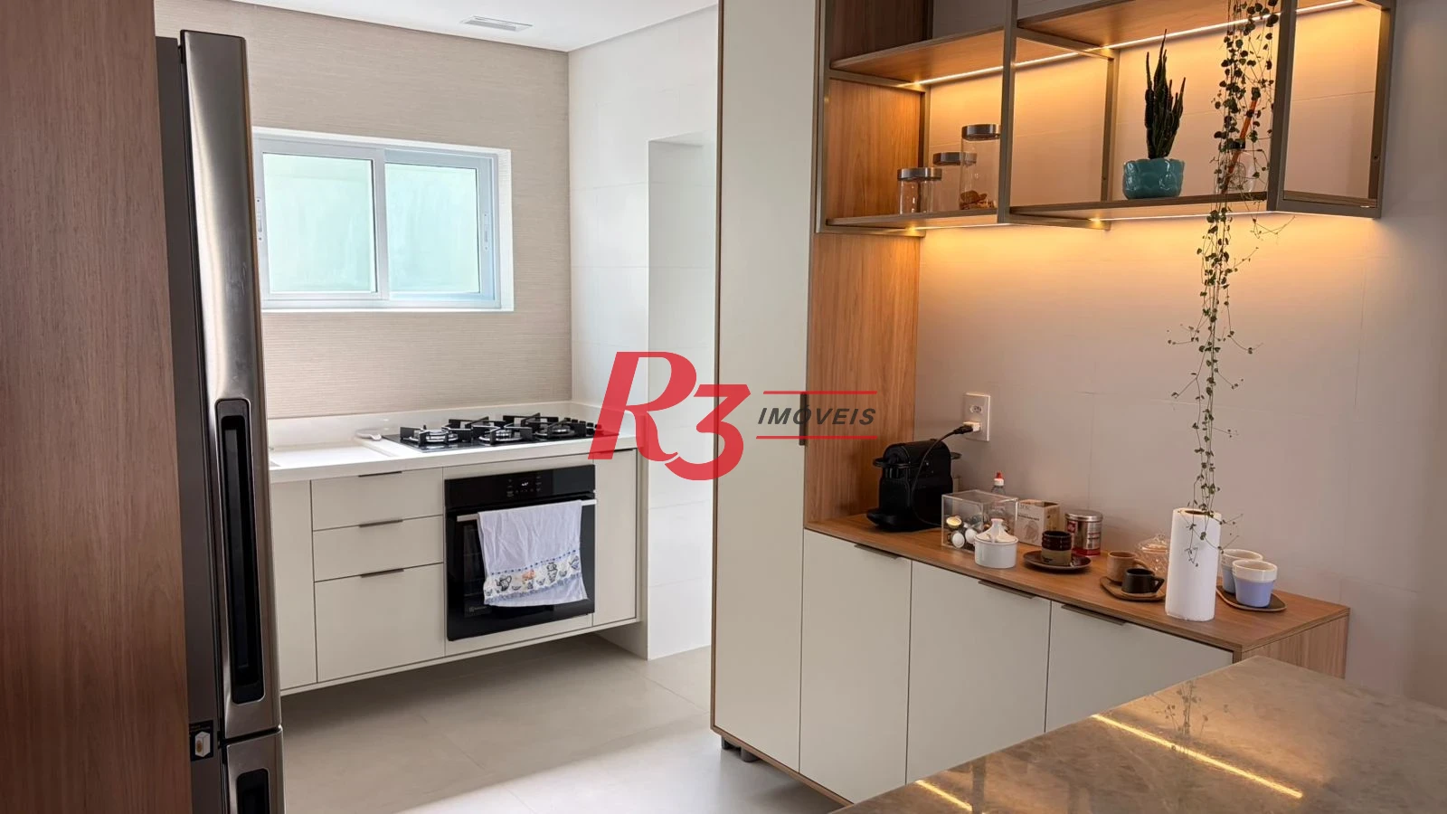 Apartamento com 2 dormitórios à venda, 120 m² por R$ 1.500.000,00 - Pompéia - Santos/SP