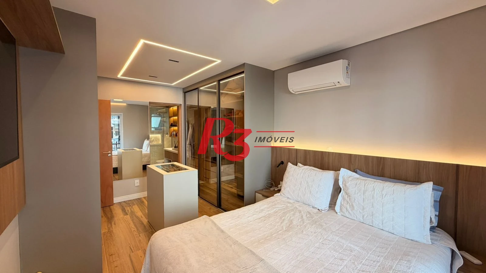Apartamento com 2 dormitórios à venda, 120 m² por R$ 1.500.000,00 - Pompéia - Santos/SP