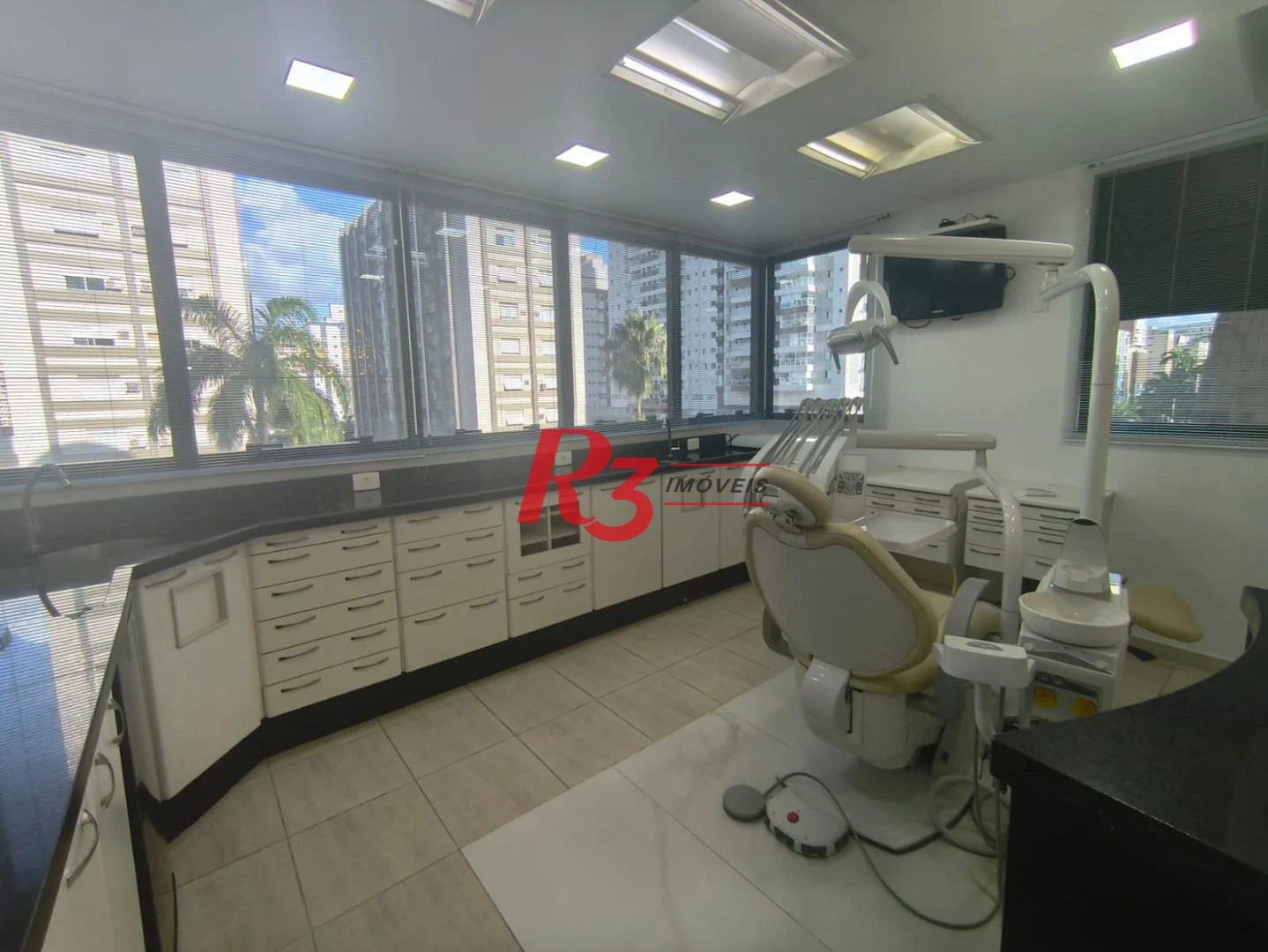 Conjunto, 72 m² - venda por R$ 640.000,00 ou aluguel por R$ 6.546,60/mês - Gonzaga - Santos/SP