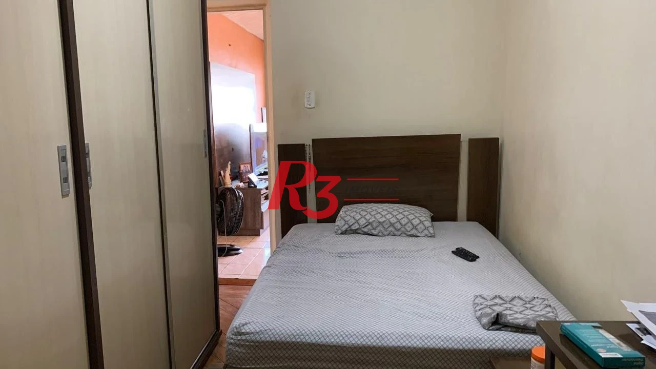 Sobrado com 3 dormitórios à venda, 156 m² por R$ 720.000,00 - Campo Grande - Santos/SP