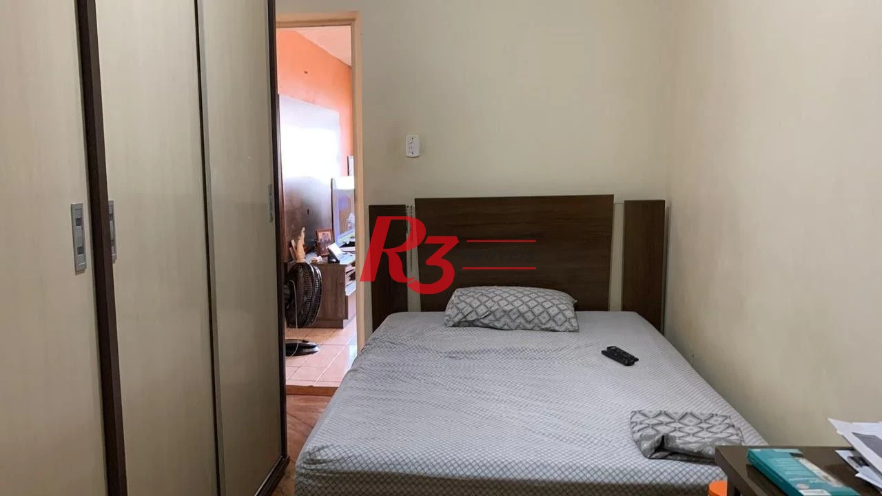 Sobrado com 3 dormitórios à venda, 156 m² por R$ 720.000,00 - Campo Grande - Santos/SP