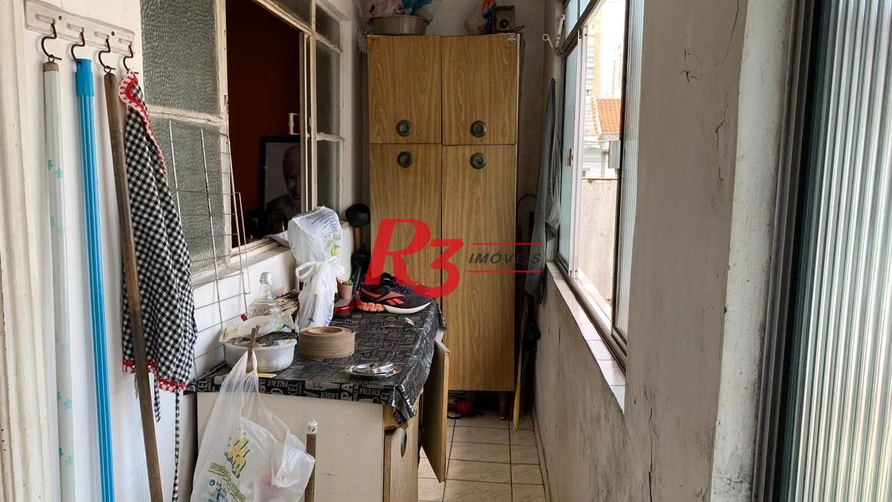 Sobrado com 3 dormitórios à venda, 156 m² por R$ 720.000,00 - Campo Grande - Santos/SP