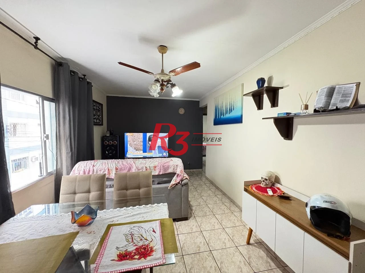 Apartamento com 3 dormitórios à venda, 62 m² por R$ 375.000,00 - Aparecida - Santos/SP